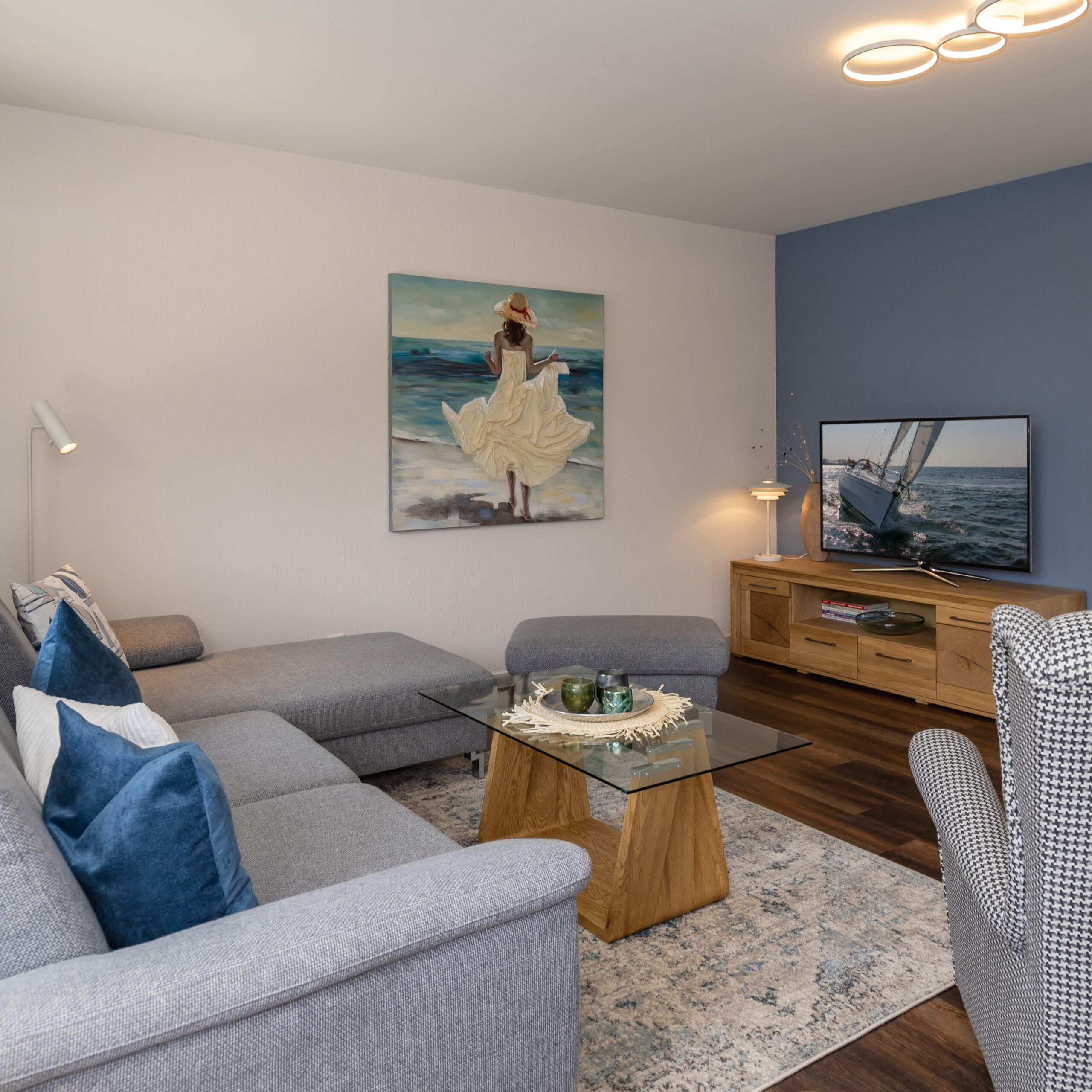 Apartment 3